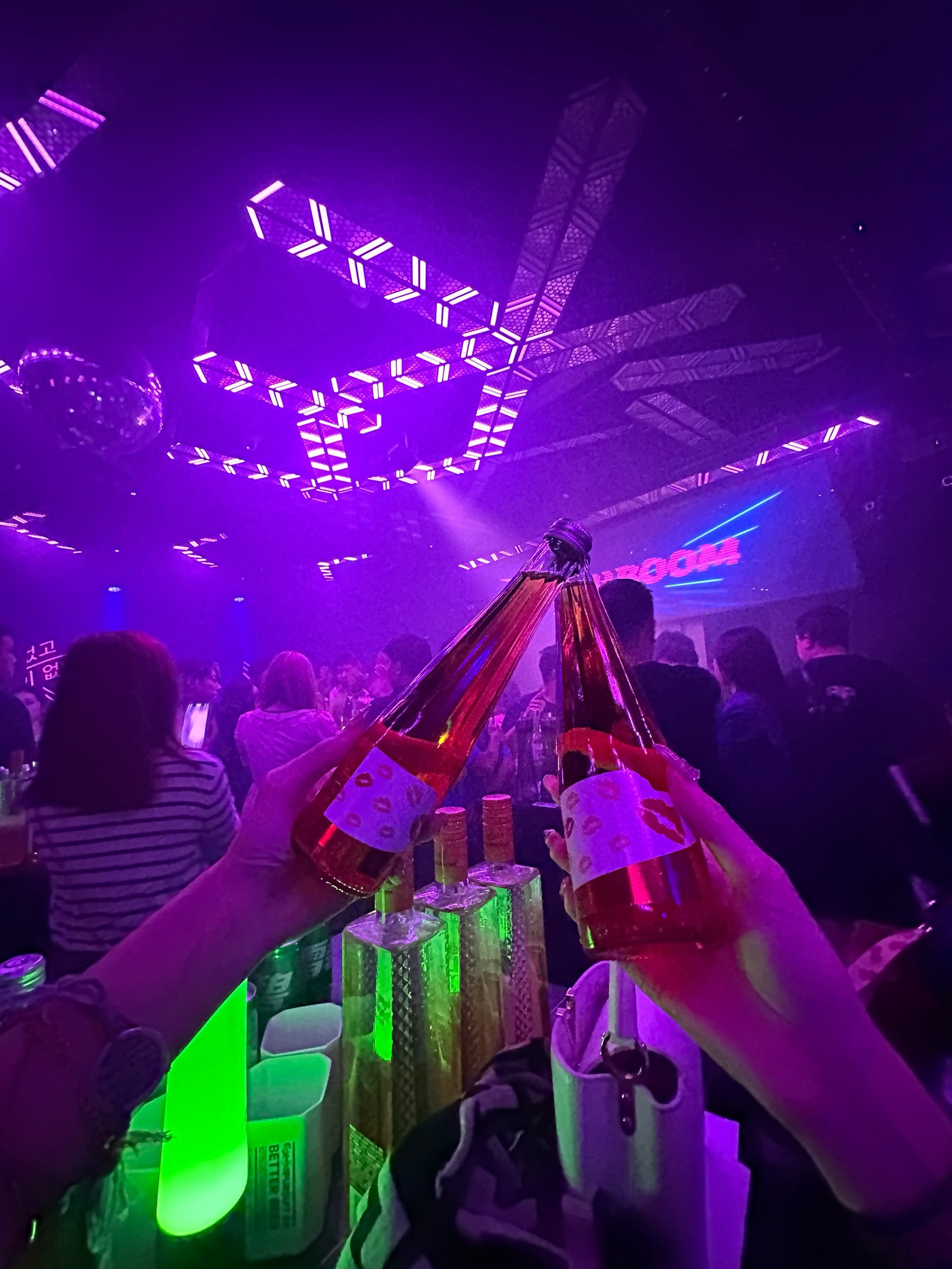 葫芦岛商务ktv推荐商务ktv哪里有-龙港区ktv预订